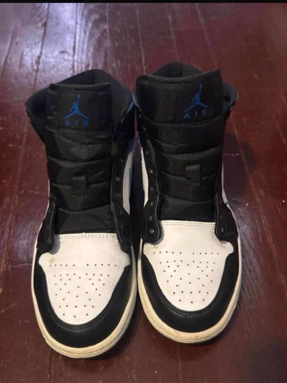 Jordan 1 OG Sneakers